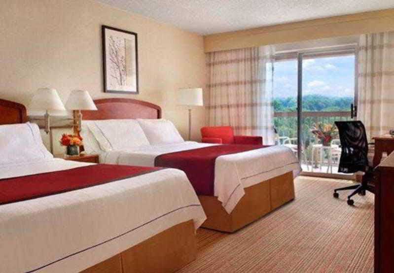Courtyard By Marriott Basking Ridge Exterior photo